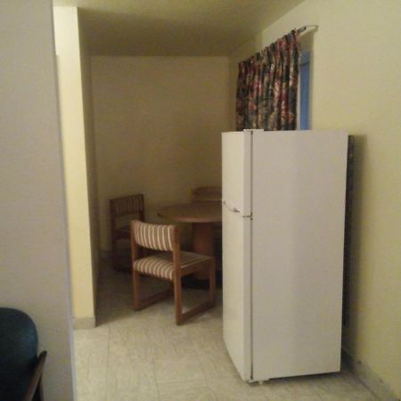كوفينا Evergreen Inn المظهر الخارجي الصورة